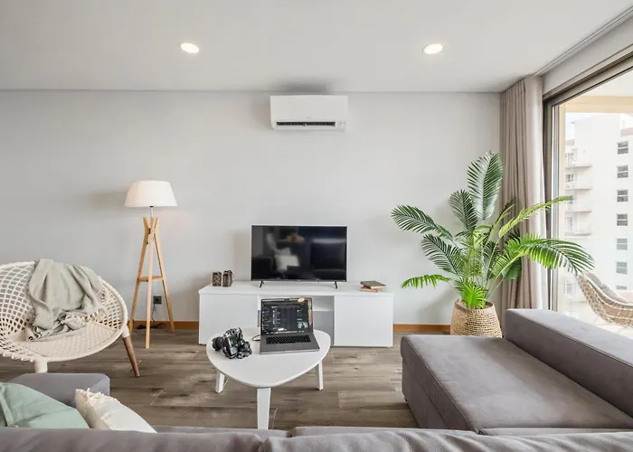 Casa Raposinhas Vii * فونشال
