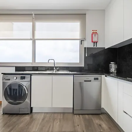 Casa Raposinhas Vii * فونشال