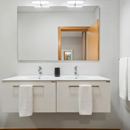 Casa Raposinhas Vii شقة *