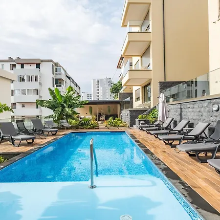 Casa Raposinhas Vii * Φουνκάλ